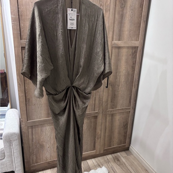 Zara Olive Green Draped Dress - Picture 2 of 5